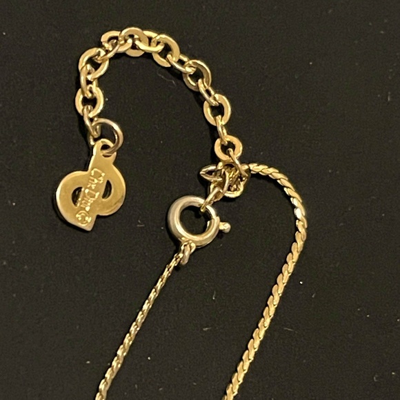 Preloved Christian Dior Heart Necklace - Picture 6 of 8